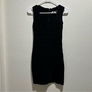 Calvin Klein LBD! Knee length size small. Very stretchy!